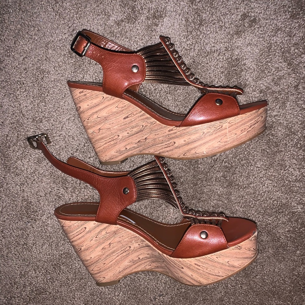wedges - Picture 2 of 3